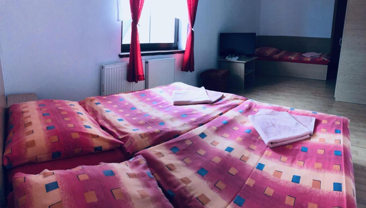 Penzion Pramen Liptovske Sliace Zewnętrze zdjęcie