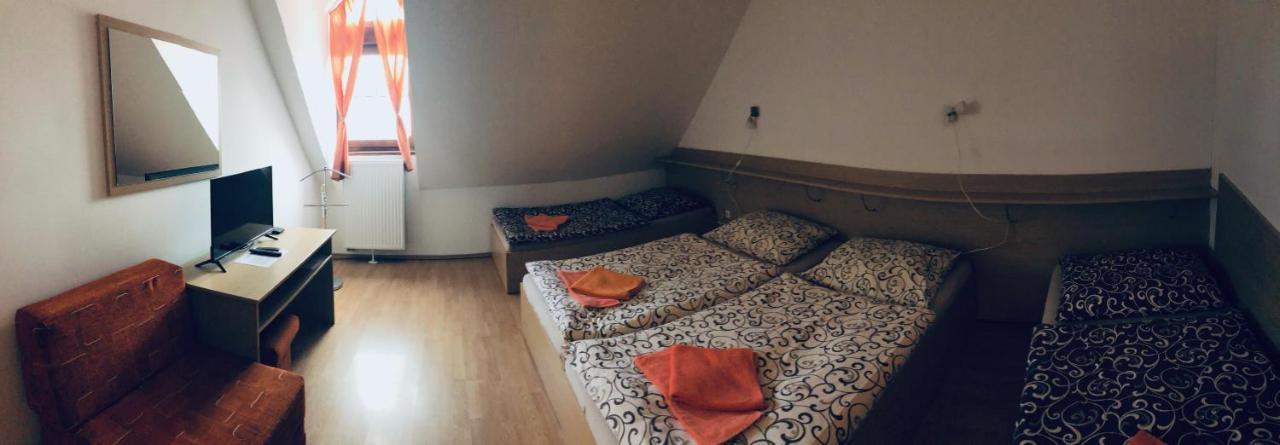 Penzion Pramen Liptovske Sliace Zewnętrze zdjęcie